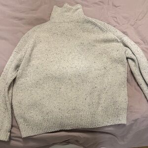 Vince women's Speckled Gray Turtleneck Sweater